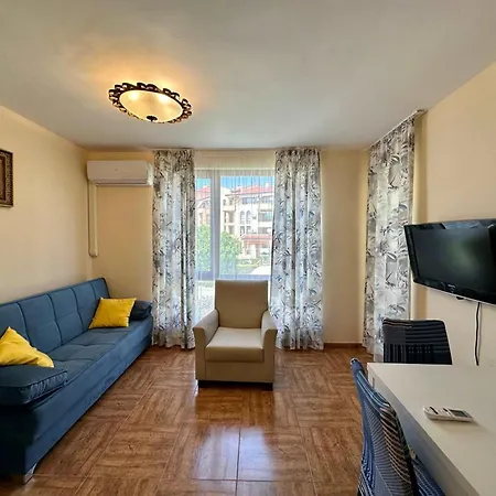 아파트 Cozy 1-bedroom In Royal Bay