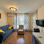 Apartman Cozy 1-bedroom In Royal Bay