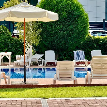 Cozy 1-bedroom In Royal Bay By Menada Sveti Vlas